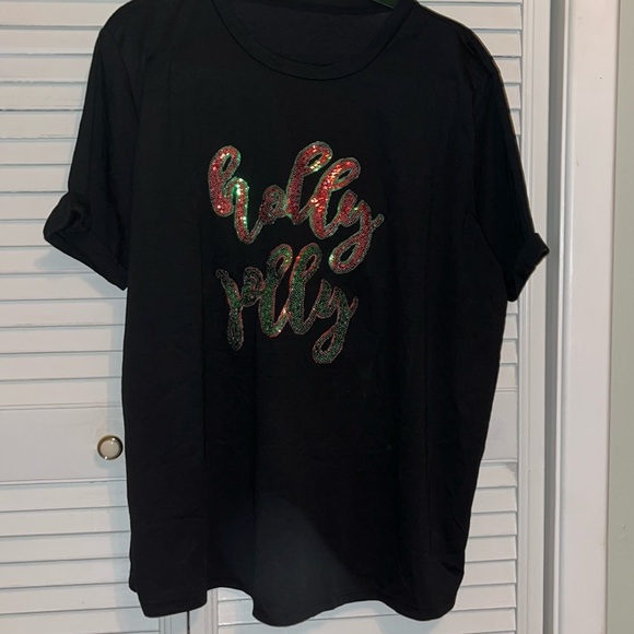 Holly Jolly Christmas Tee 🎄 - Picture 1 of 2